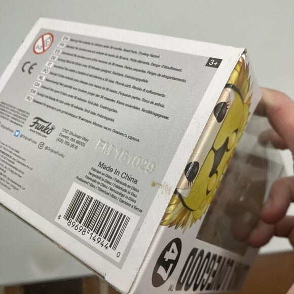 Funko Pop! Luna Lovegood with Lion Head Vinyl Bobble Toy Figure #47 - Picture 7 of 8